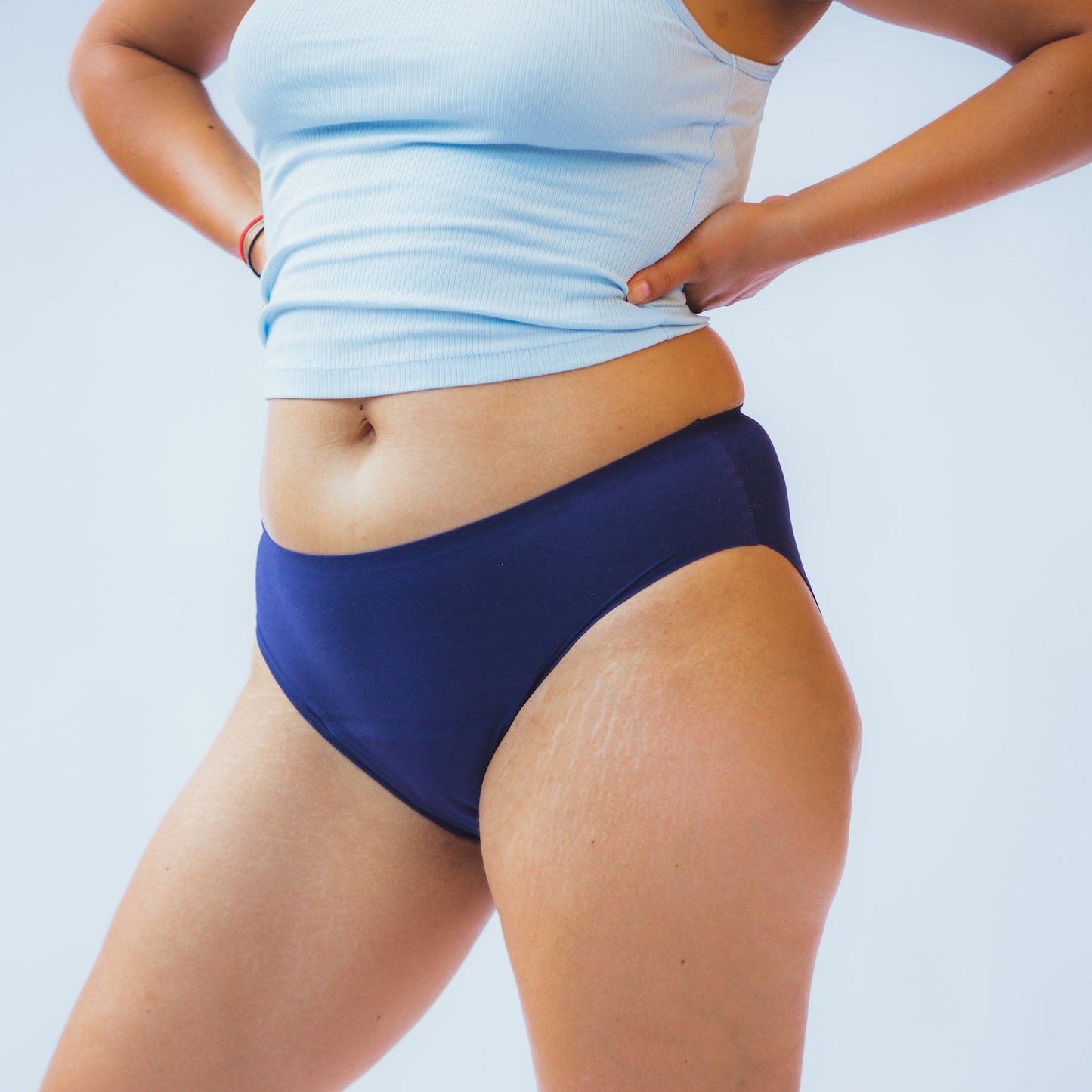 LA CULOTTE MENSTRUELLE INVISIBLE | FLUX ABONDANT | MARINE.