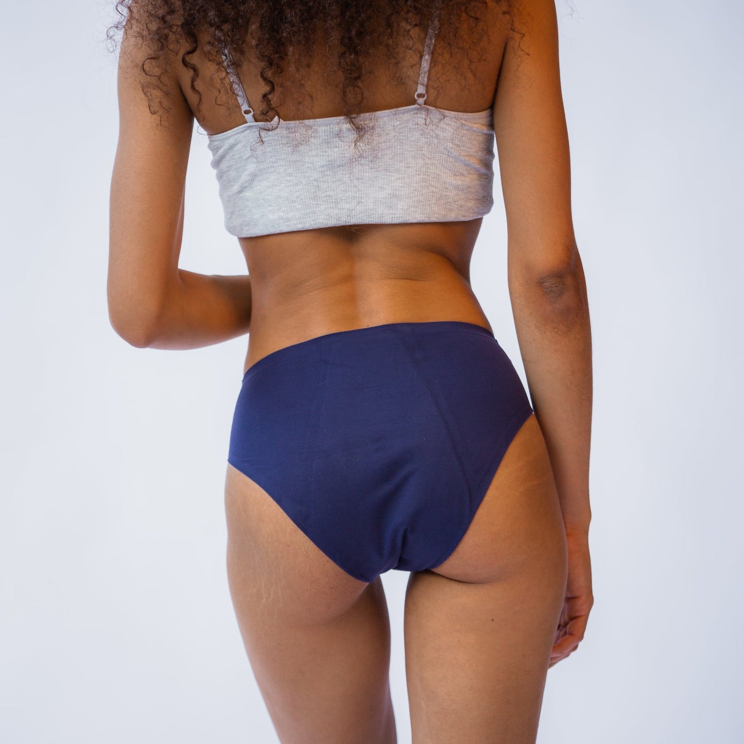 LA CULOTTE MENSTRUELLE INVISIBLE | FLUX ABONDANT | MARINE.